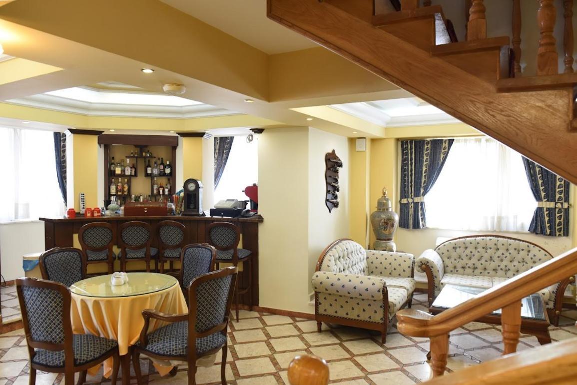 Aiolis Hotel Kastoria Exterior photo